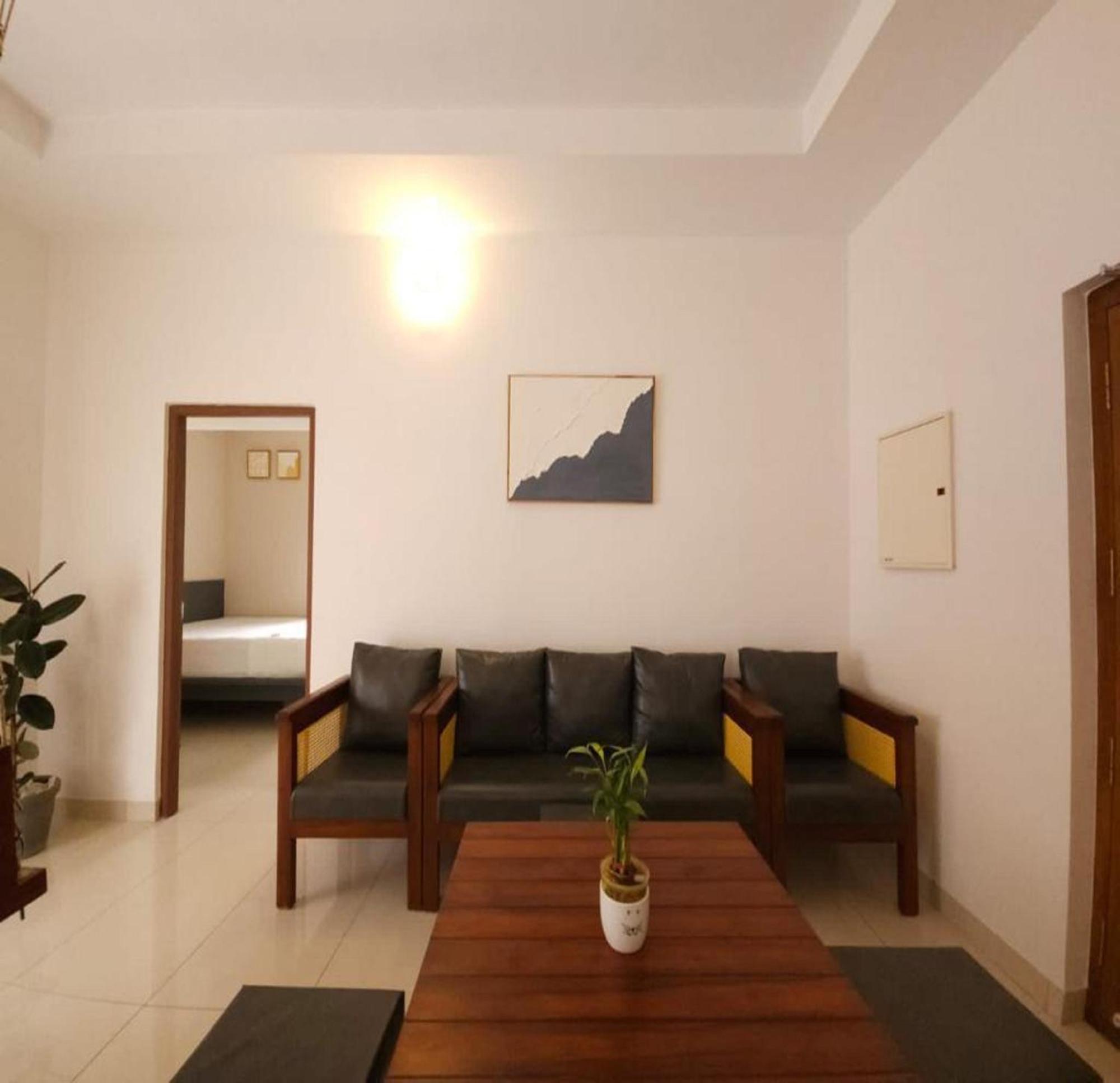 Thulasi Avenue Inn Поллачі Екстер'єр фото