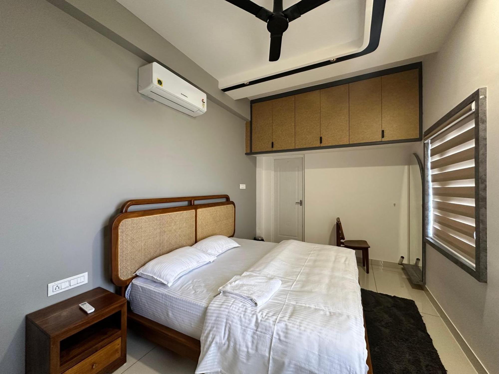 Thulasi Avenue Inn Поллачі Екстер'єр фото
